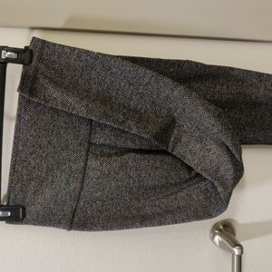 Women's Lululemon S leggings black and gray